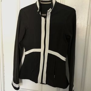 Lululemon Jacket Size 6 Brown and Cream, form fit full zip